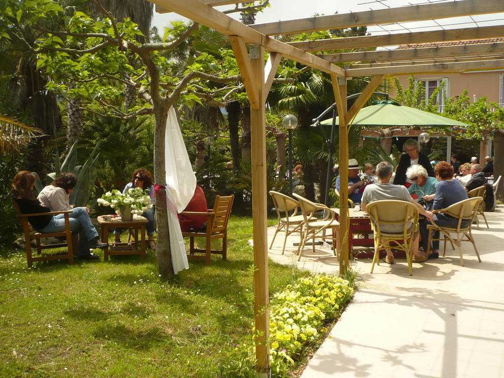 Hotel Restaurant Les Chasseurs Marine de Pietracorbara Exteriér fotografie